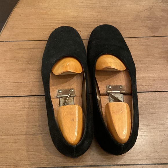 Bottega Veneta Mens Suede Loafers. Black - Picture 3 of 5